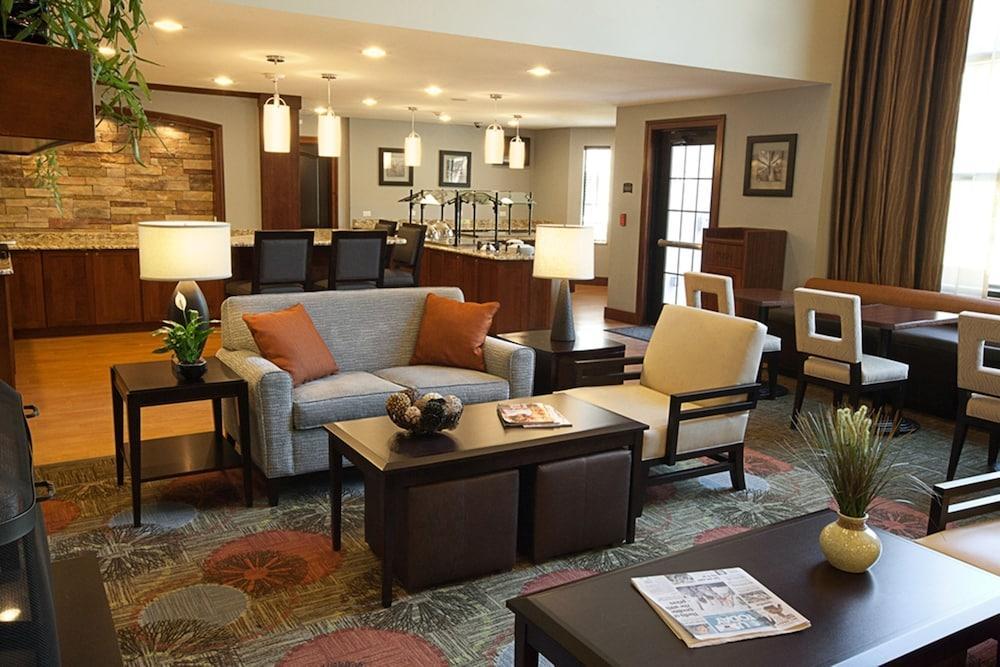 Staybridge Suites St Louis - Westport By Ihg Maryland Heights Exterior foto